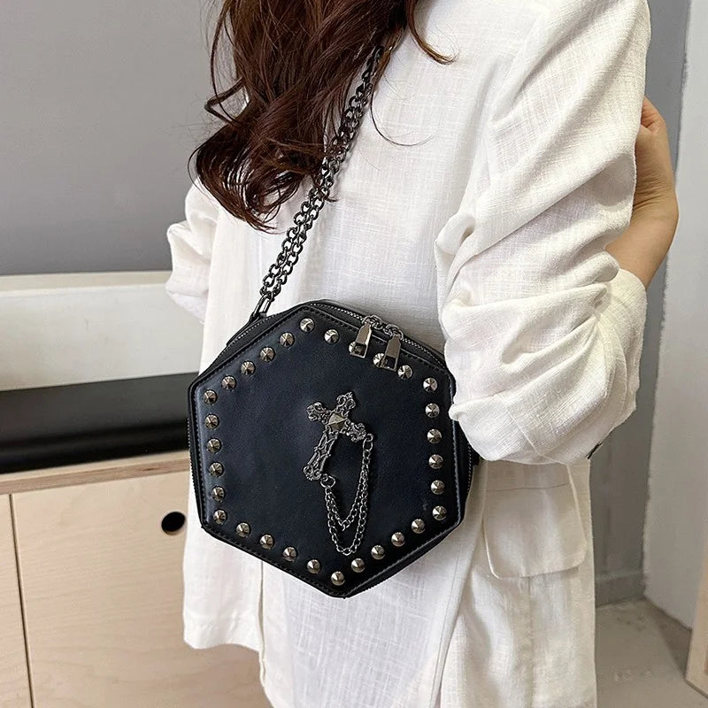 Punk Black Leather Box Shoulder Bag 🖤⛓️