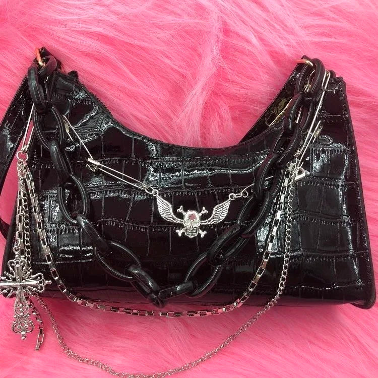 Luxury Gothic Skull Chain Crossbody Bag 🖤💀